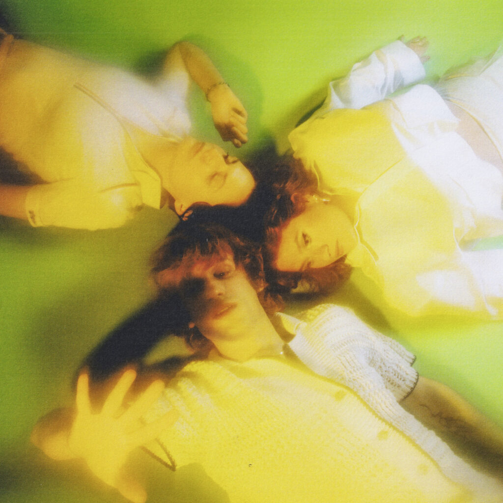 Imagen destacada de noticia: AMOR BUTANO Te Noto Cambiada EP de cuatro canciones